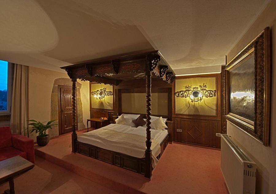 Hotel Stadtpalais Lemgo Kamer foto